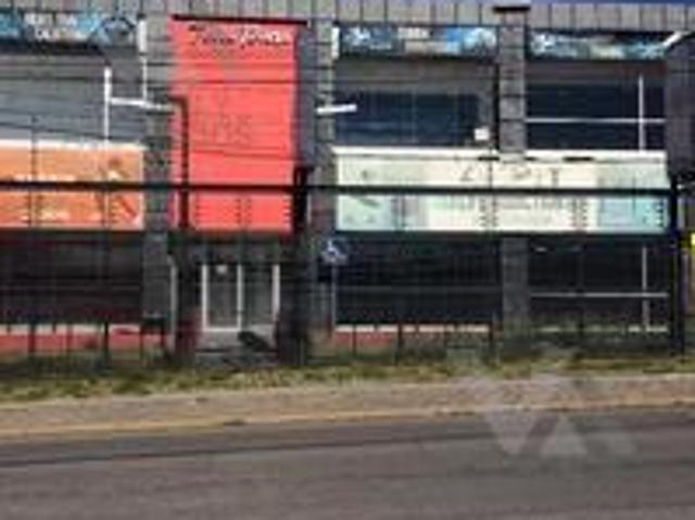 EDIFICIO EN VENTA JUNTO A LOS ENCINOS