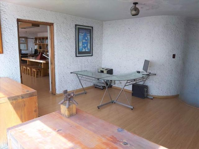 Edificio en venta o renta en Las Campanas