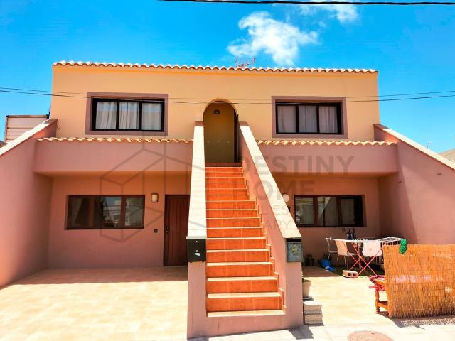 Edificio en venta. PUERTO DEL ROSARIO