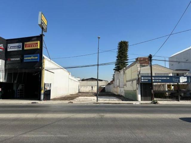 Edificio en venta sobre la 31 poniente antes de la 11 sur