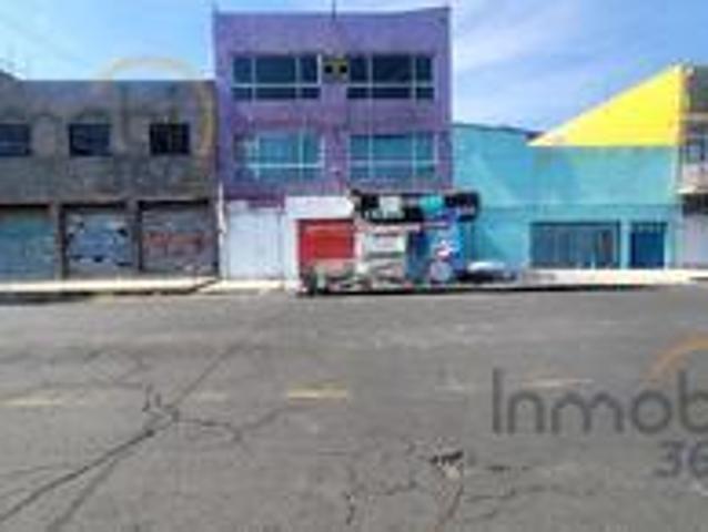 Edificio en Nezahualcoyotl