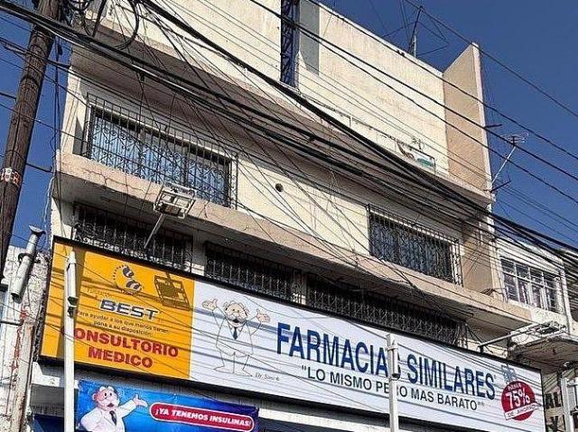 Edificio en Renta, Aurora, 13 consultorios