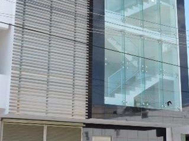 Edificio en renta con oficinas equipadas, amuebladas y tecnolog?a de punta