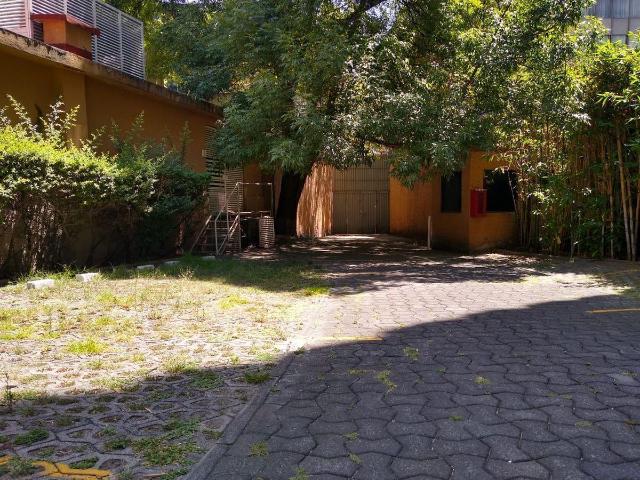 EDIFICIO EN RENTA EN LOMAS DE CHAPULTEPEC