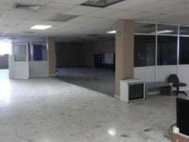 Edificio en renta en Mitras Sur en Monterrey