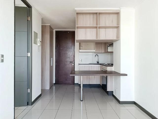 Edificio Leonor Cepeda Vista Poniente Piso 18