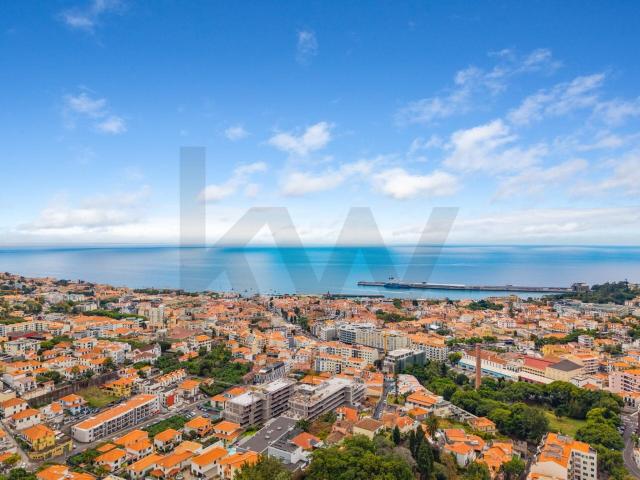Edifício Lodge I Torrinha Apartamento T1 no centro do Func. 65m² Santa Luzia Funchal