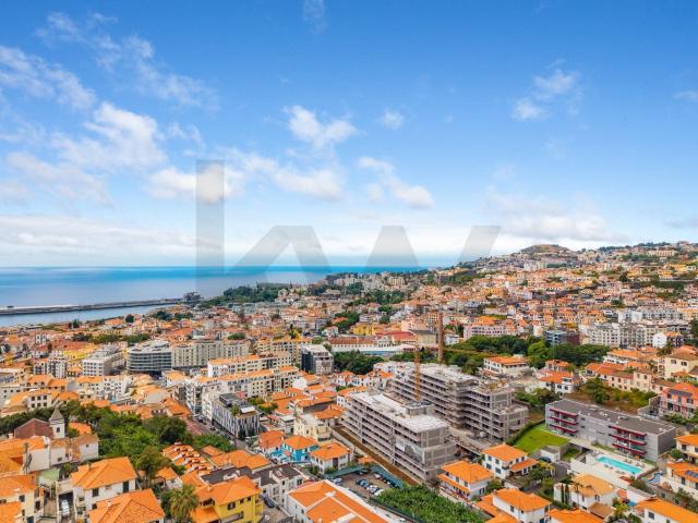 Edifício Lodge I Torrinha Apartamento T2 no centro do Func. 94m² Santa Luzia Funchal