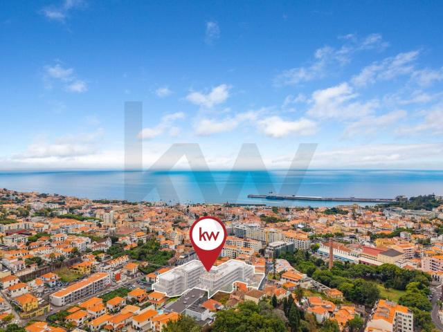 Edifício Lodge I Torrinha Apartamento T2 no centro do Func. 96m² Santa Luzia Funchal