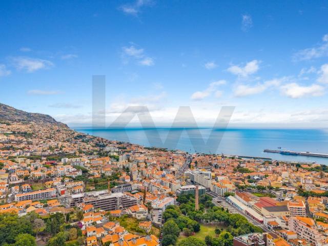 Edifício Lodge I Torrinha Apartamento T2 no centro do Func. 98m² Santa Luzia Funchal