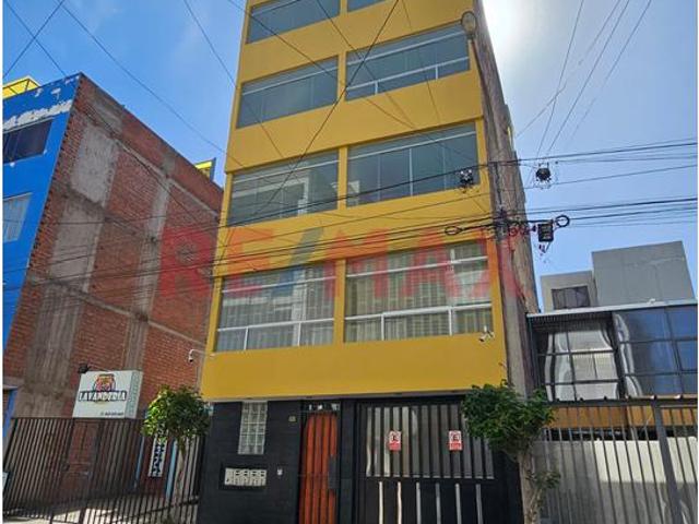 Edificio Multifamiliar En Venta En Miraflores | 4 Pisos + Azotea + Cochera