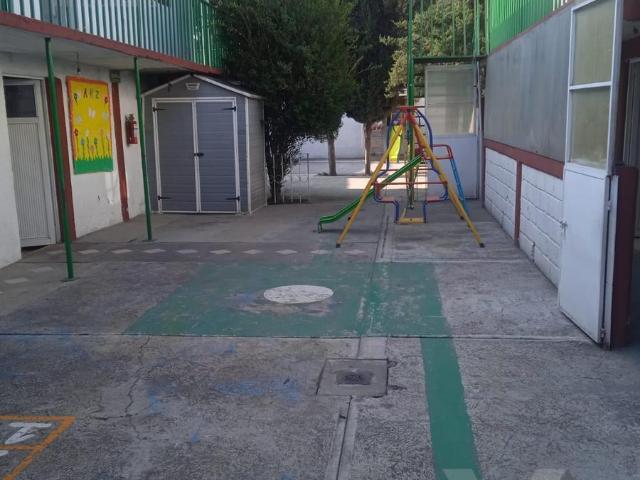 EDIFICIO PARA OFICINAS EN VENTA, STA. MA. TOTOLTEPEC