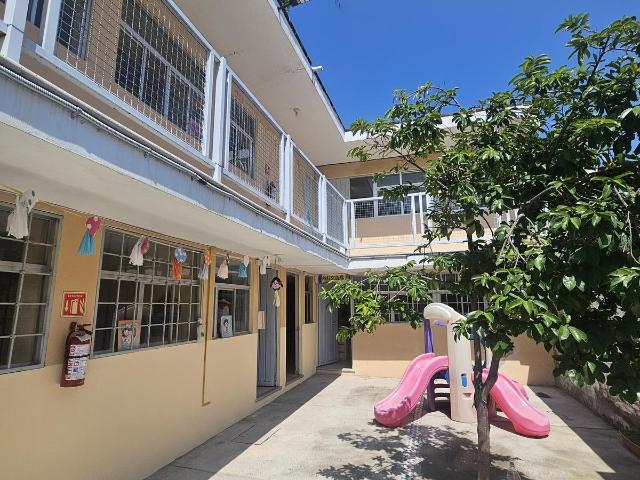 Edificio para escuela u oficinas en Venta en el Centro de Jiutepec, Jiutepec Morelos