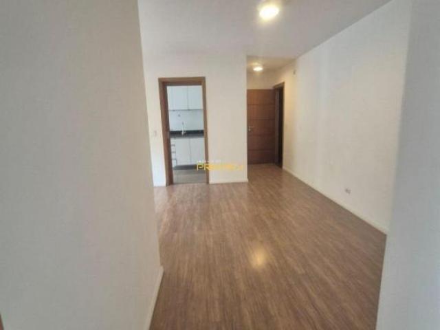EDIFICIO PRIMA TORRE NO BAIRRO SANTA FELICIDADE 2 QUARTOS, SENDO 1 SUITE. EXELENTE LOCALIZAÇÃO
