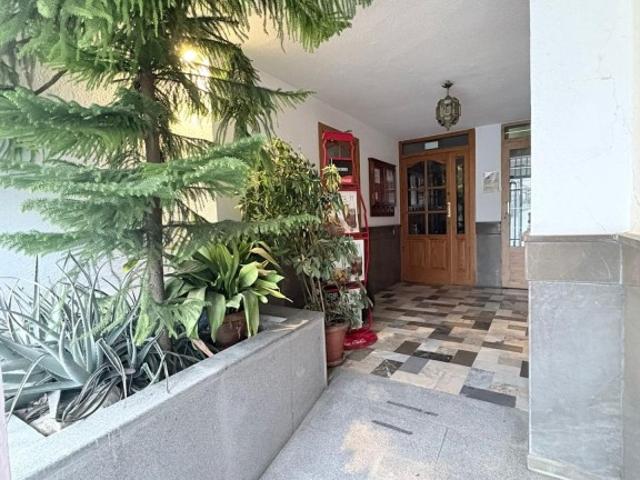 Edificio rentable y versátil en Montefrío