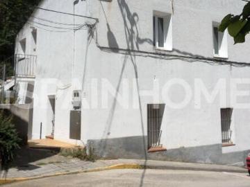 Edificios con Ingresos por Alquiler a Corto Plazo en Barcelona