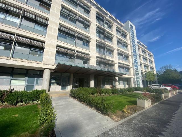 Edinburgh Gate, Harlow CM20, 1 bed flat to rent, £1,250 pcm | PrimeLocation