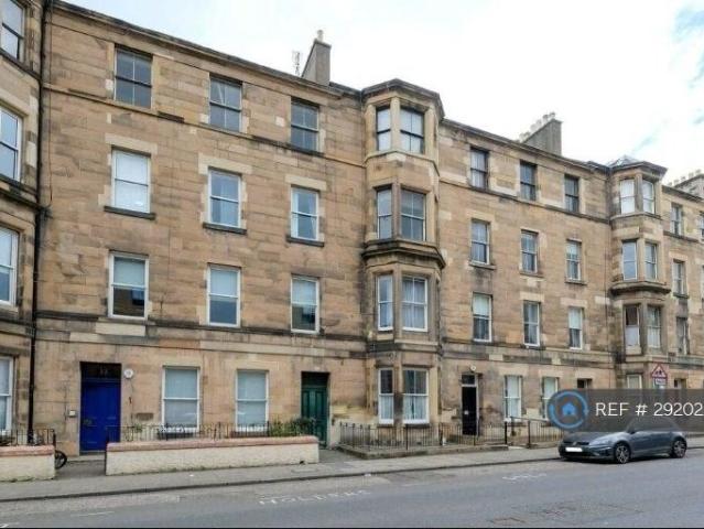 Edinburgh, Edinburgh, EH8 6 bed flat to rent £4,200 pcm £969 pw