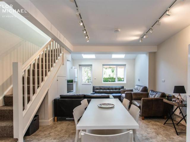 Edinburgh Road, Brighton 6 bed terraced house to rent £4,550 pcm £1,050 pw