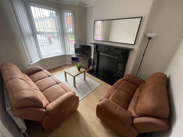 Edinburgh Road, Kensington, Liverpool L7, 4 bed shared accommodation to rent, £2,219 pcm | PrimeLocation
