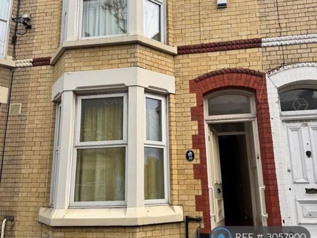 Edinburgh Road, Liverpool, L7 2 bed terraced house to rent £900 pcm £208 pw