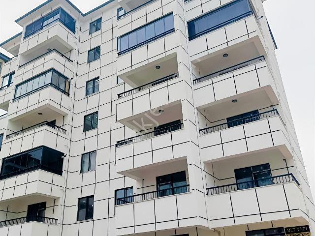 Edirne Cumhuriyet Mahallesinde Merkezzi Konumda Satılık1+1