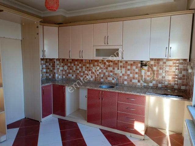 Edirne Atatrük Mah. Elit Pastahanesi Yakını 3+1 Kiralık