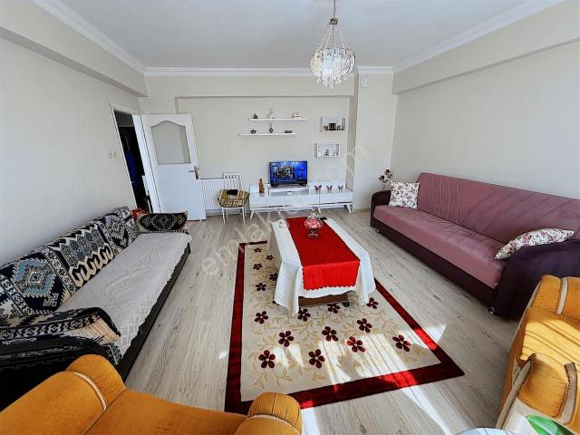 Edirne Merkez Taşlıkta Masrafsız Ara Kat 2+1