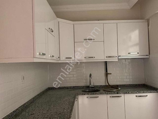 Edirne Selimiye Cami Yanında Kiralık 3+1 Daire