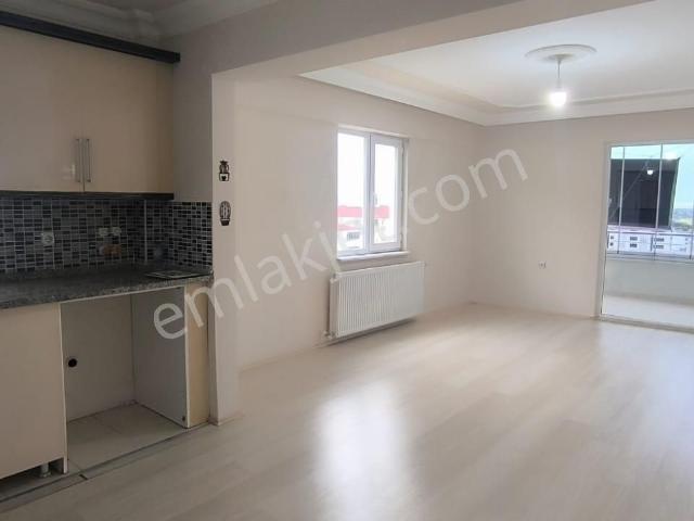 Edis Emlak Birol Acardan Mevlanada Site İçi 160 M2 Kiralık 4+1