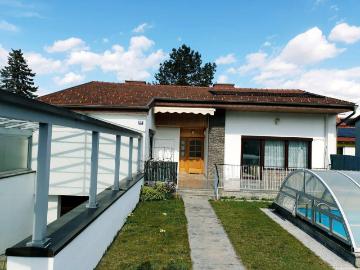 Haus zum Verkauf in 2601 - Garten, Keller