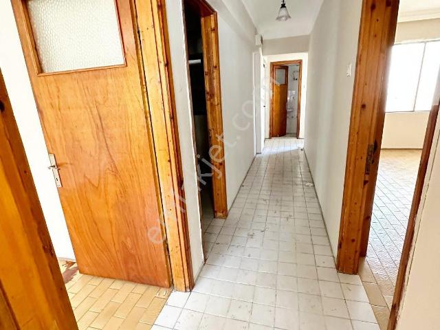 Edremit Merkez'de Arakat Kiralık Daire
