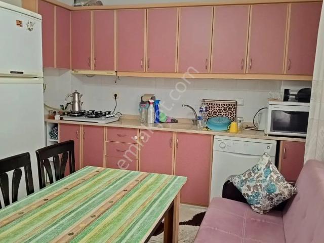 Edremit Merkezde Ful Eşyalı Doğalgazlı Kiralık Daire