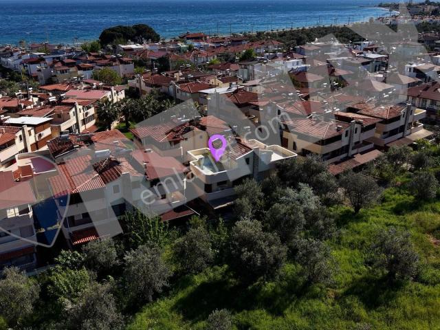 Edremit Narlıda Denize Yakın 4+1 Triplex Villa
