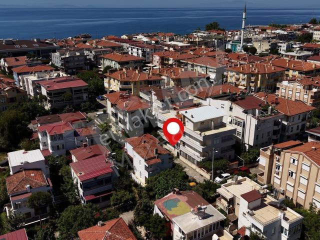 Edremit Altınoluk İskele'de Deniz Yakın 2+1 Satılık Daire