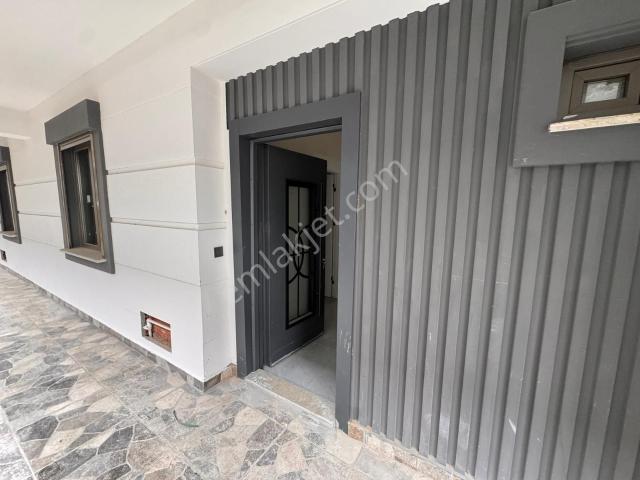 Edremit Çamlıbelde Site İçinde Kapalı Otoparklı 2+1 Daireler