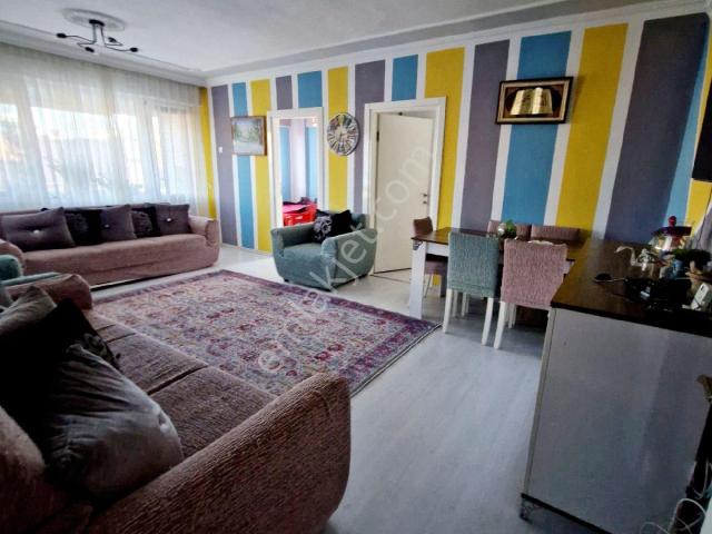 Edremit'de Ful Eşyalı Doğalgazlı Kiralık Daire