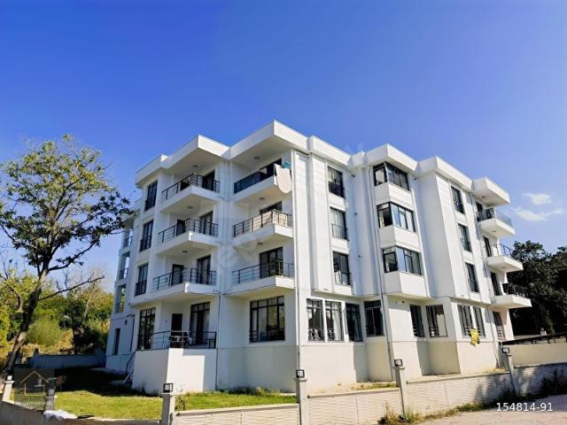 EDREMİT MERKEZDE CAMİ ARKASINDA SATILIK LÜKS 3+1 DAİRE