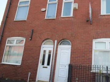 Edstart, Gerald Road, Salford, M6 6DW, United Kingdom | 2 bed house for rent #166025557 | Rentberry