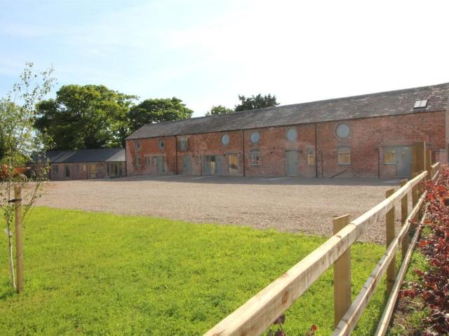 Edstaston, Wem SY4, 2 bed barn conversion to rent, £1,100 pcm | PrimeLocation