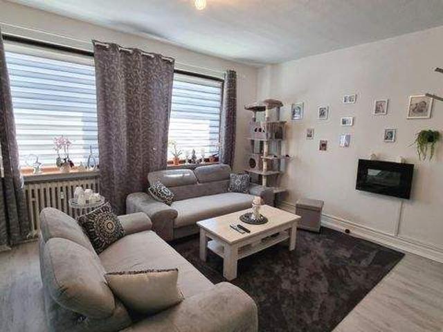 Eduard Rosenberg KG Gepflegte 4 Zimmer Wohnung in TOP Lage