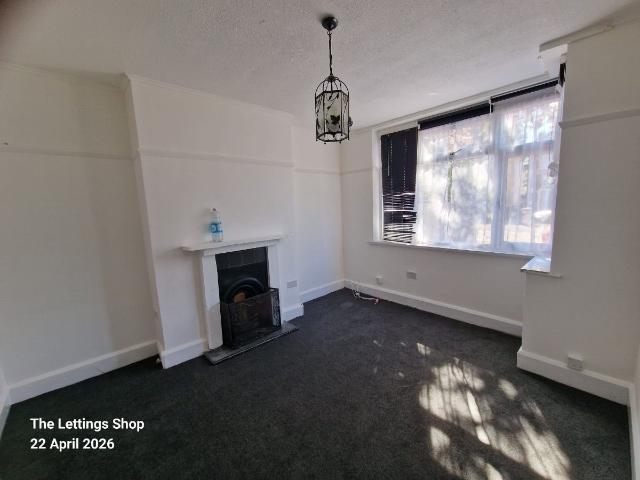 Edwalton Avenue, Peterborough PE3, 3 bed semi detached house to rent, £1,150 pcm | PrimeLocation