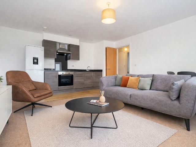 Edward House, Edward Street SK1, 1 bed flat to rent, £1,050 pcm | PrimeLocation