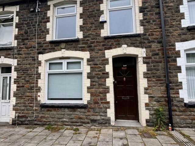 Edward Street, Maerdy CF43, 3 bed terraced house to rent, £750 pcm | PrimeLocation