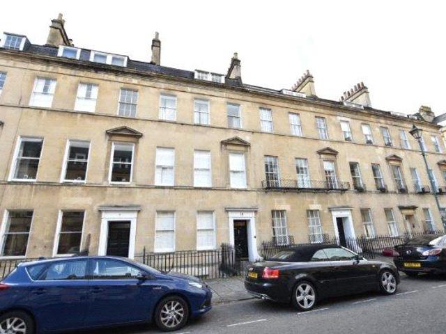 Edward Street, Bathwick, Bath, BA2 2 bed flat to rent £1,500 pcm £346 pw
