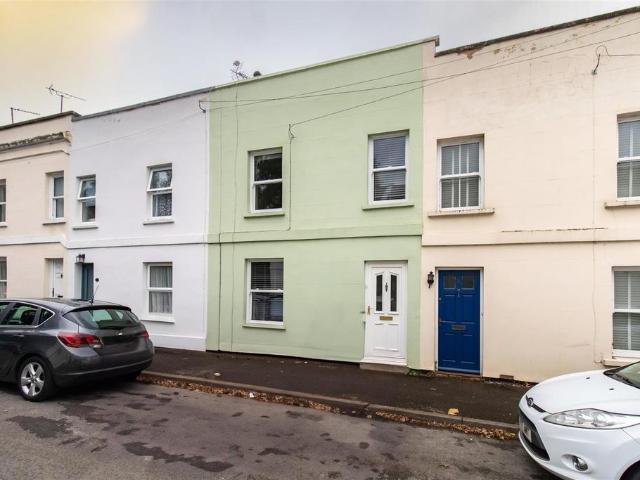 Edward Street, Cheltenham 3 bed terraced house to rent £1,600 pcm £369 pw