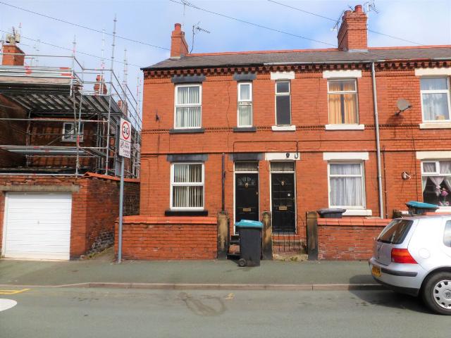 Edward Street, Wrexham LL13, 2 bed terraced house to rent, £800 pcm | PrimeLocation