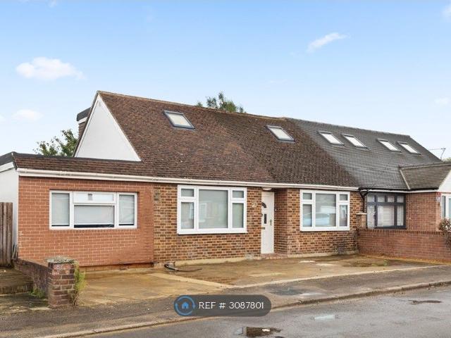 Edward Way, Ashford TW15, Studio to rent, £795 pcm | PrimeLocation