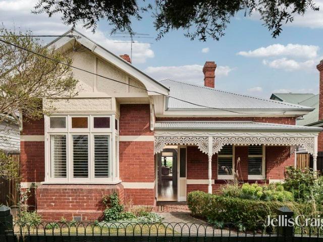 Edwardian Grace Meets Architectural Grandeur
