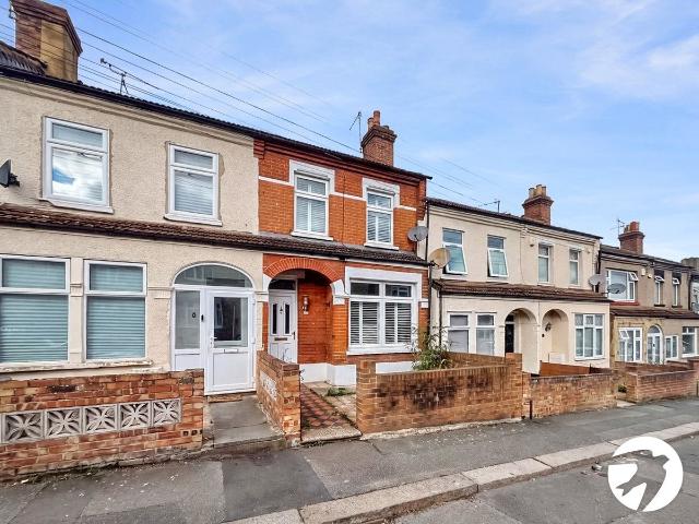 Edwards Road, Belvedere DA17, 3 bed terraced house to rent, £2,100 pcm | PrimeLocation